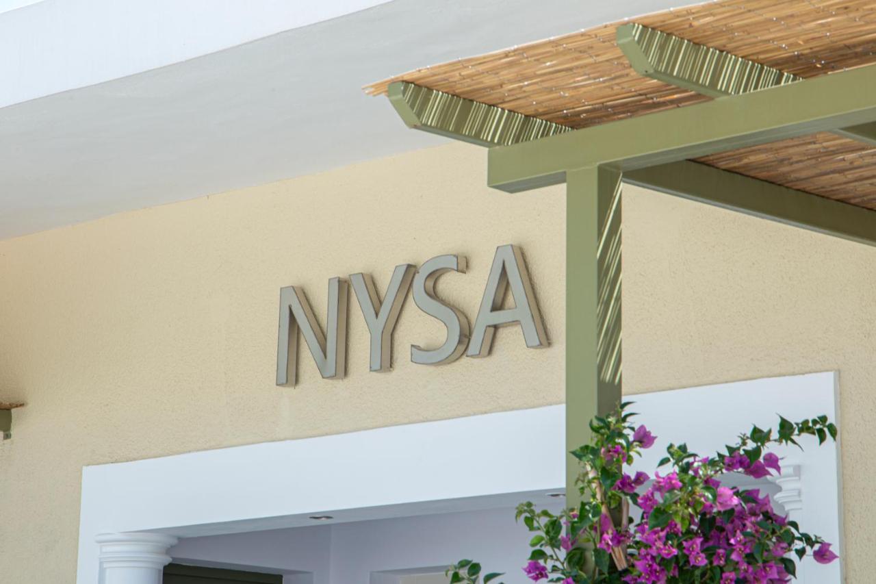 Nysa Residence Menites Luaran gambar